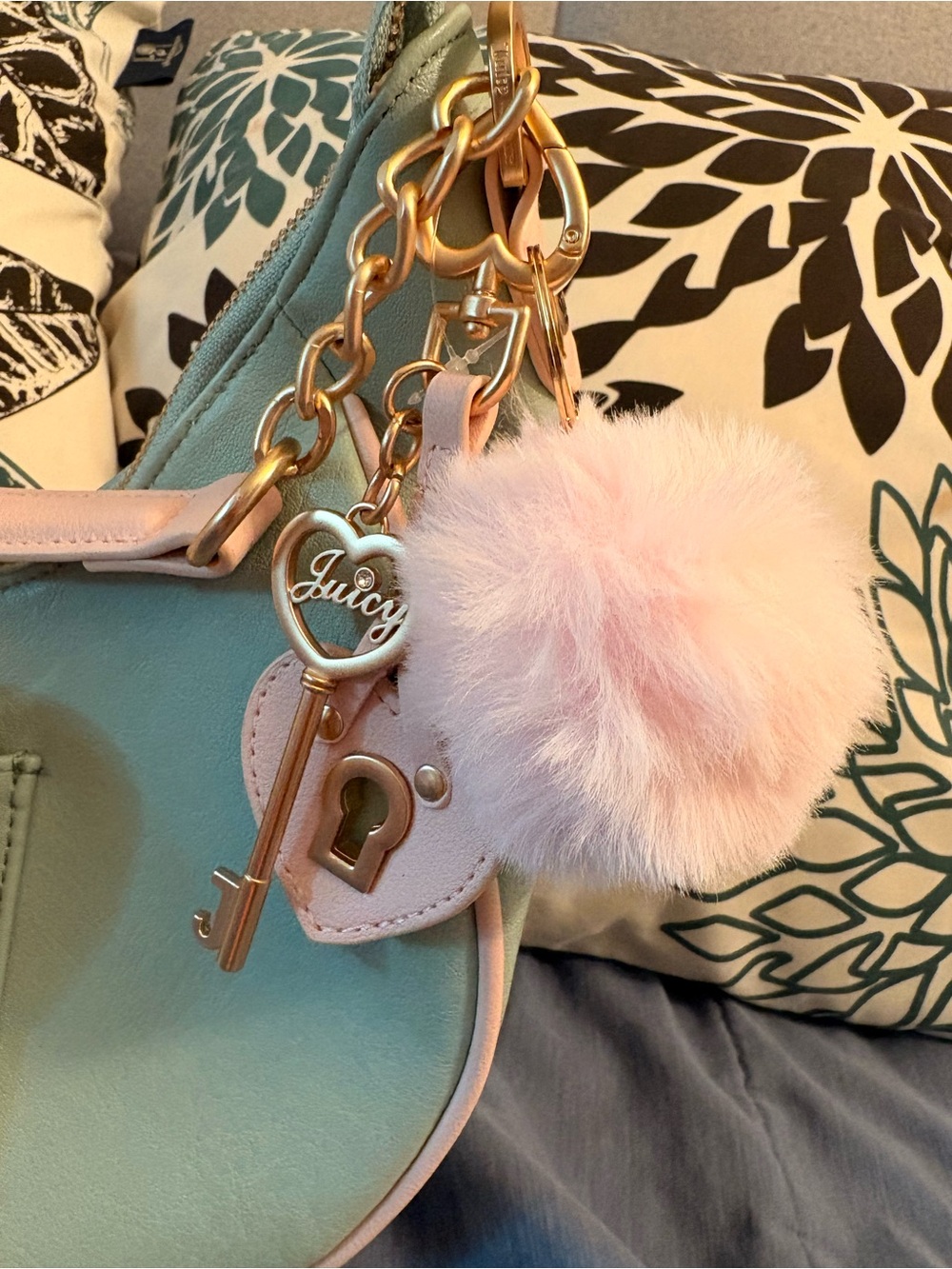 Juicy Couture Frosty Green & Pink Bag Tag Charm - Picture 2 of 9